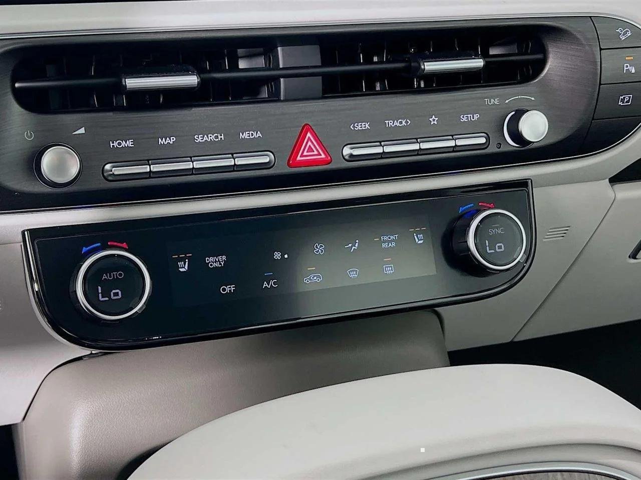 2026 Hyundai Palisade Hybrid — photo 12