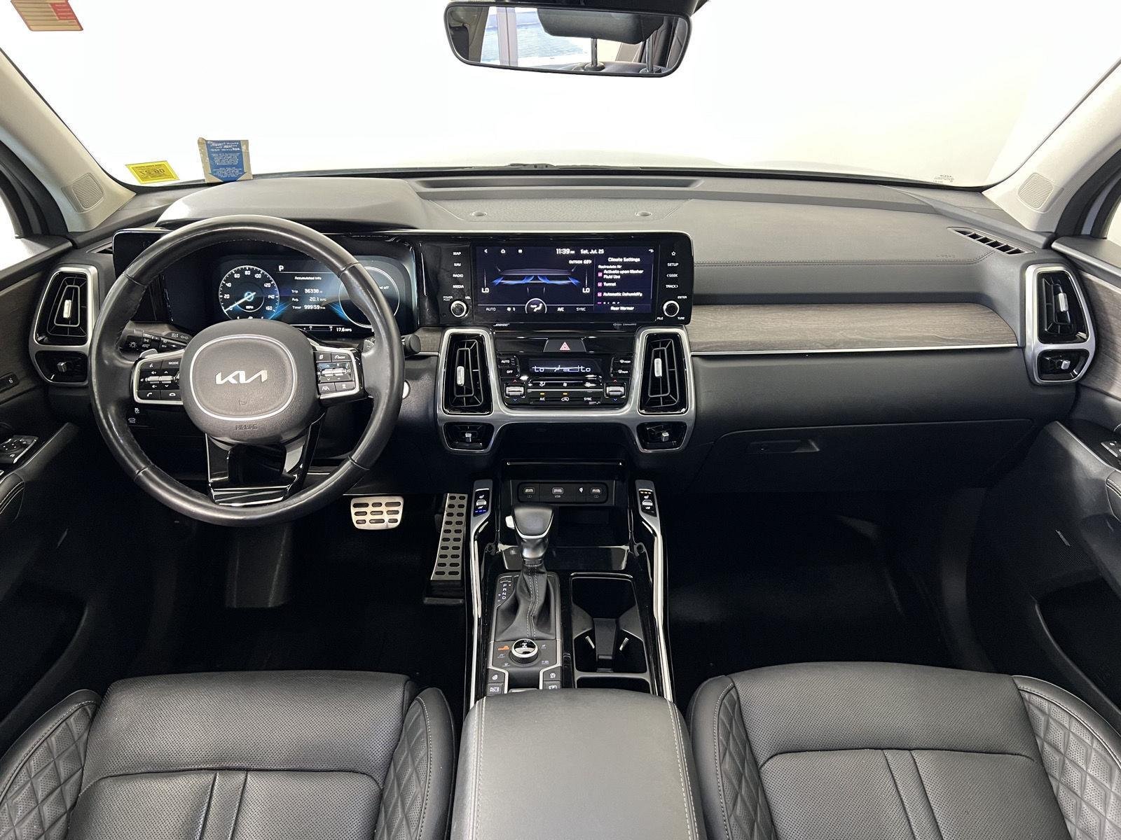 Used 2023 Wolf Gray Kia X-Line SX Prestige image 21