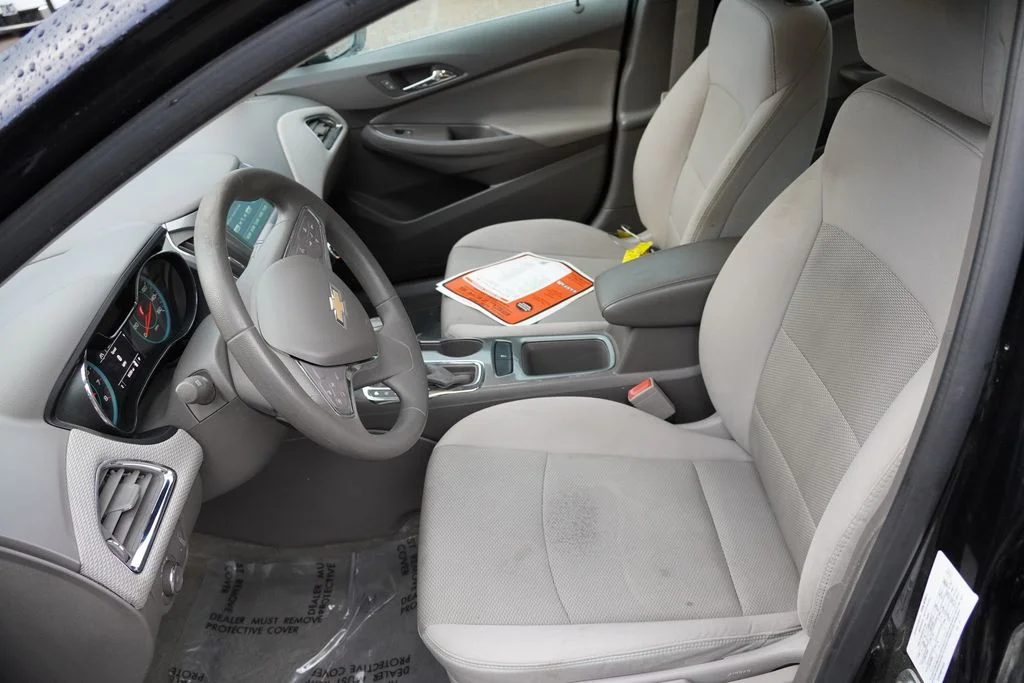 Used 2017 Mosaic Black Metallic Chevrolet LT image 15