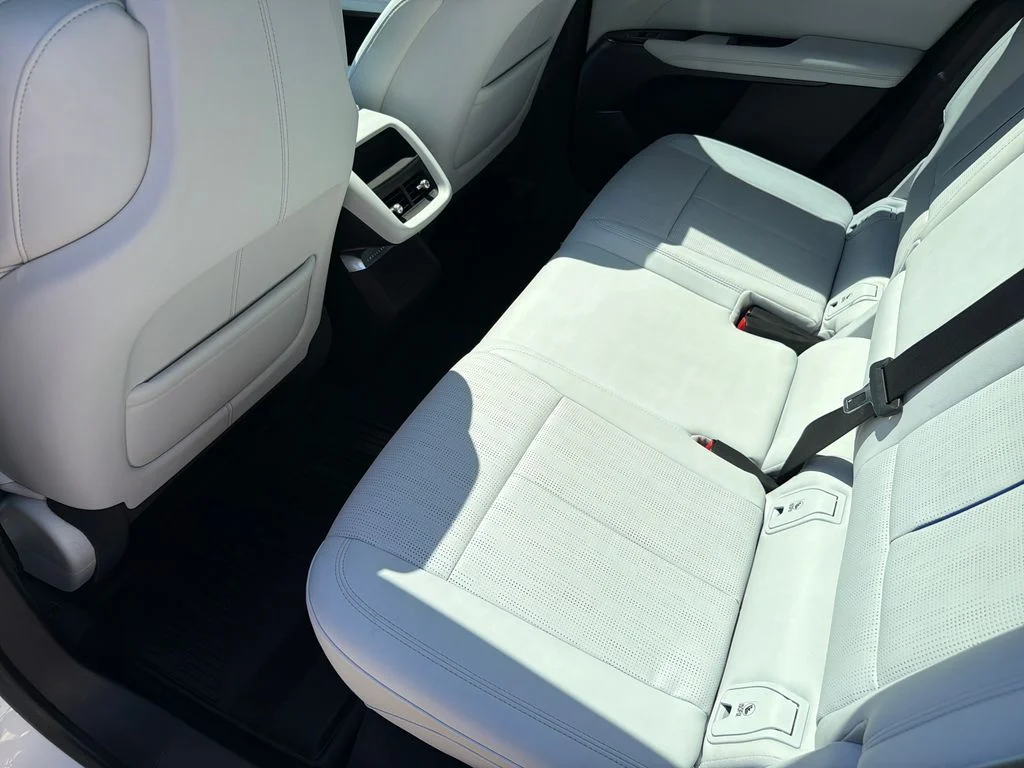 Used 2024 White Cadillac Luxury image 35