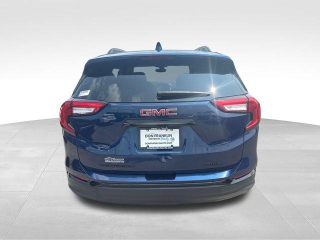 Used 2023 Blue GMC SLE image 4