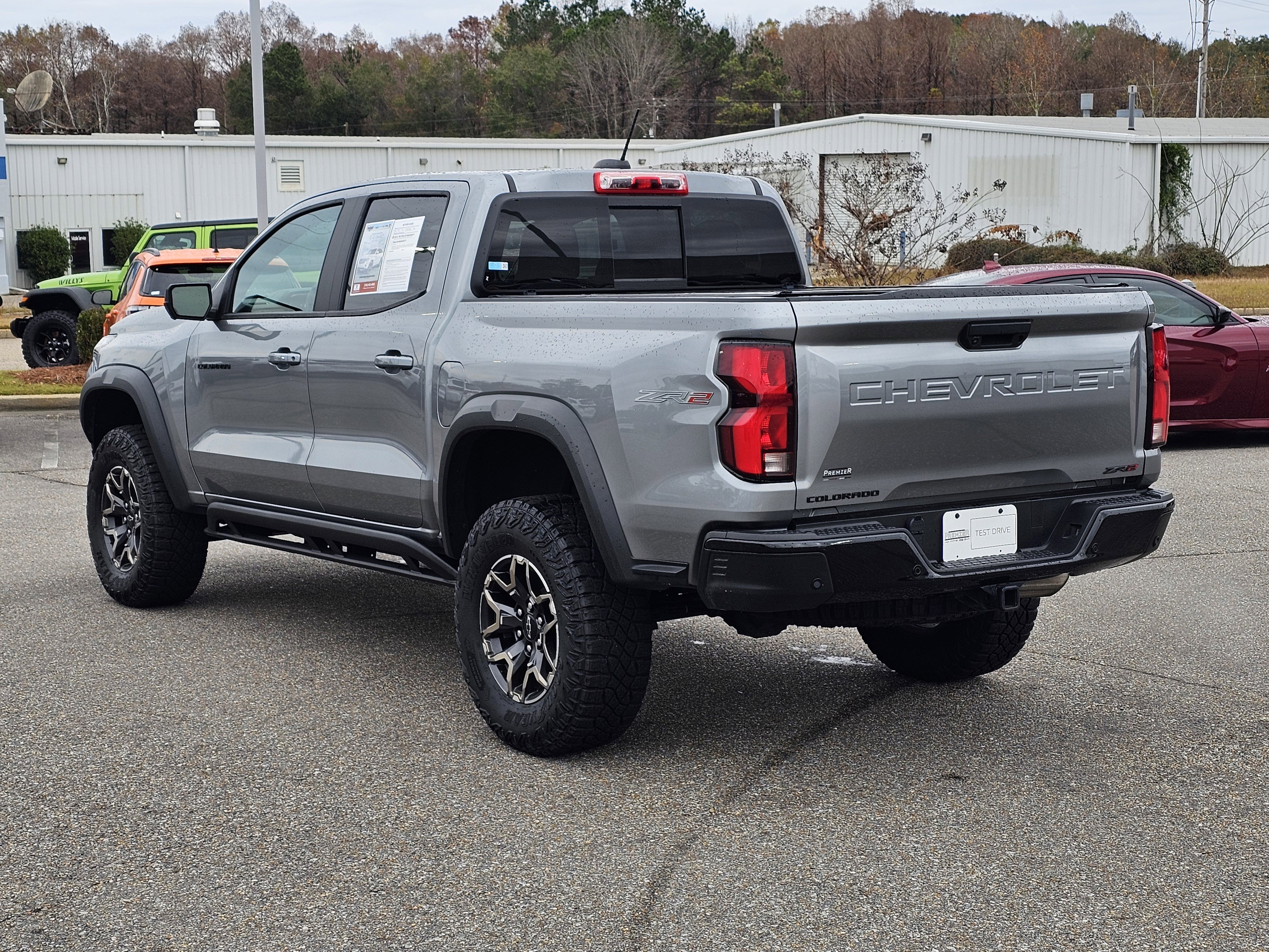2023 Chevrolet Colorado ZR2 - Photo 12