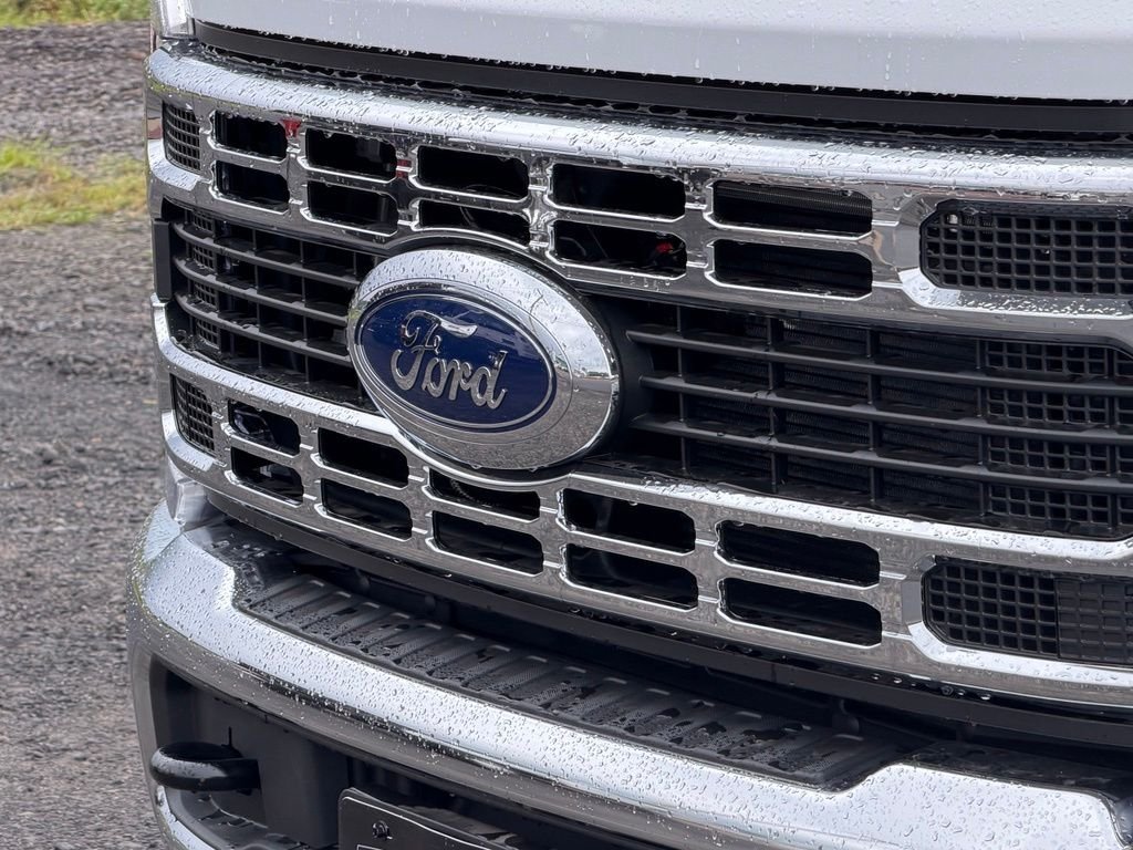 New 2026 White Ford XL image 23
