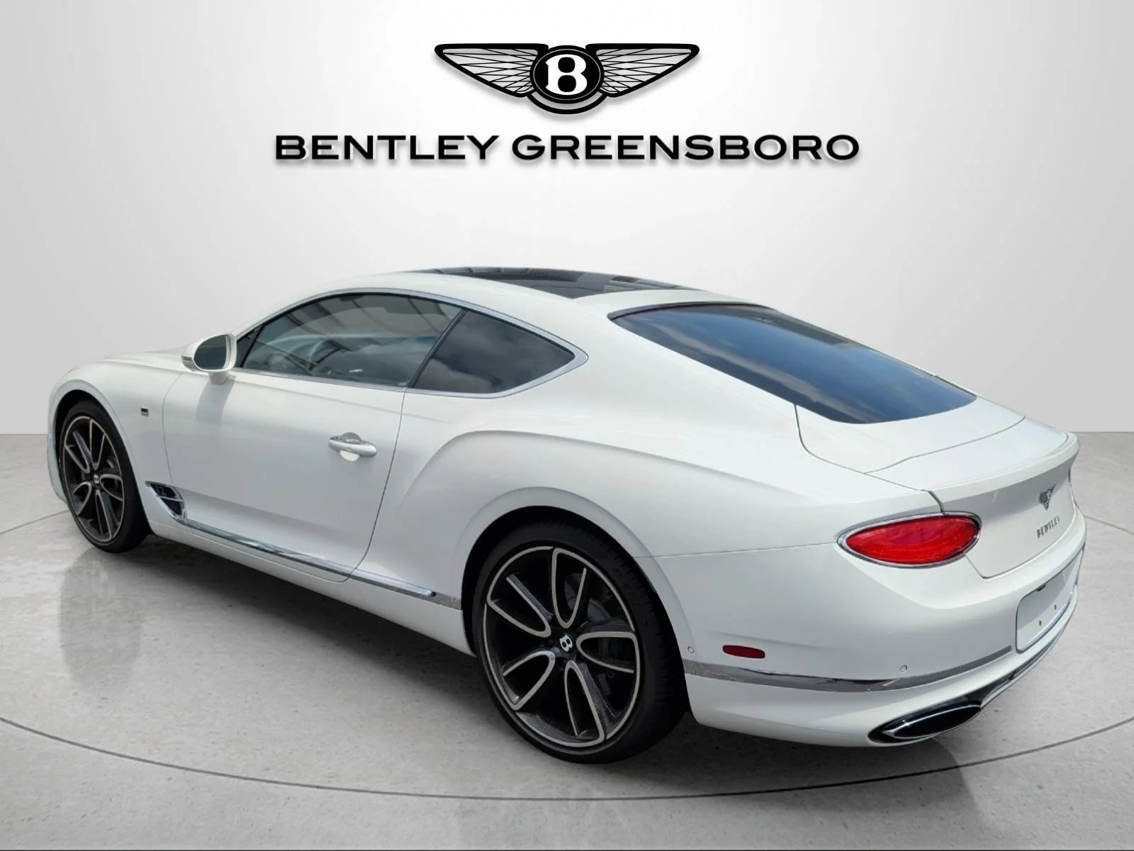 Used 2020 Glacier White Bentley GT First Edition image 3