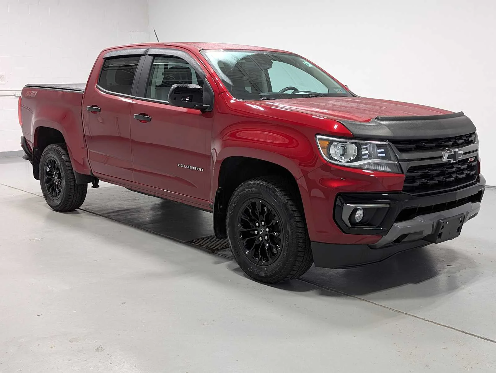 Used 2021 Cherry Red Tintcoat Chevrolet 4WD Z71 image 6
