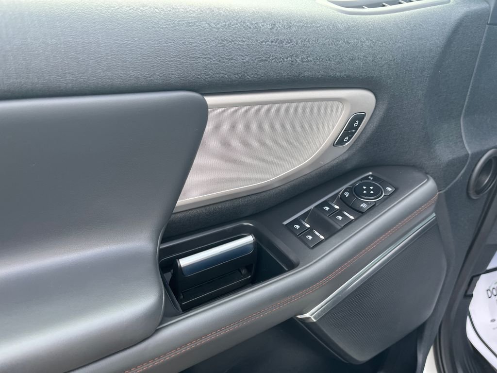 Used 2025 White Ford Active image 10