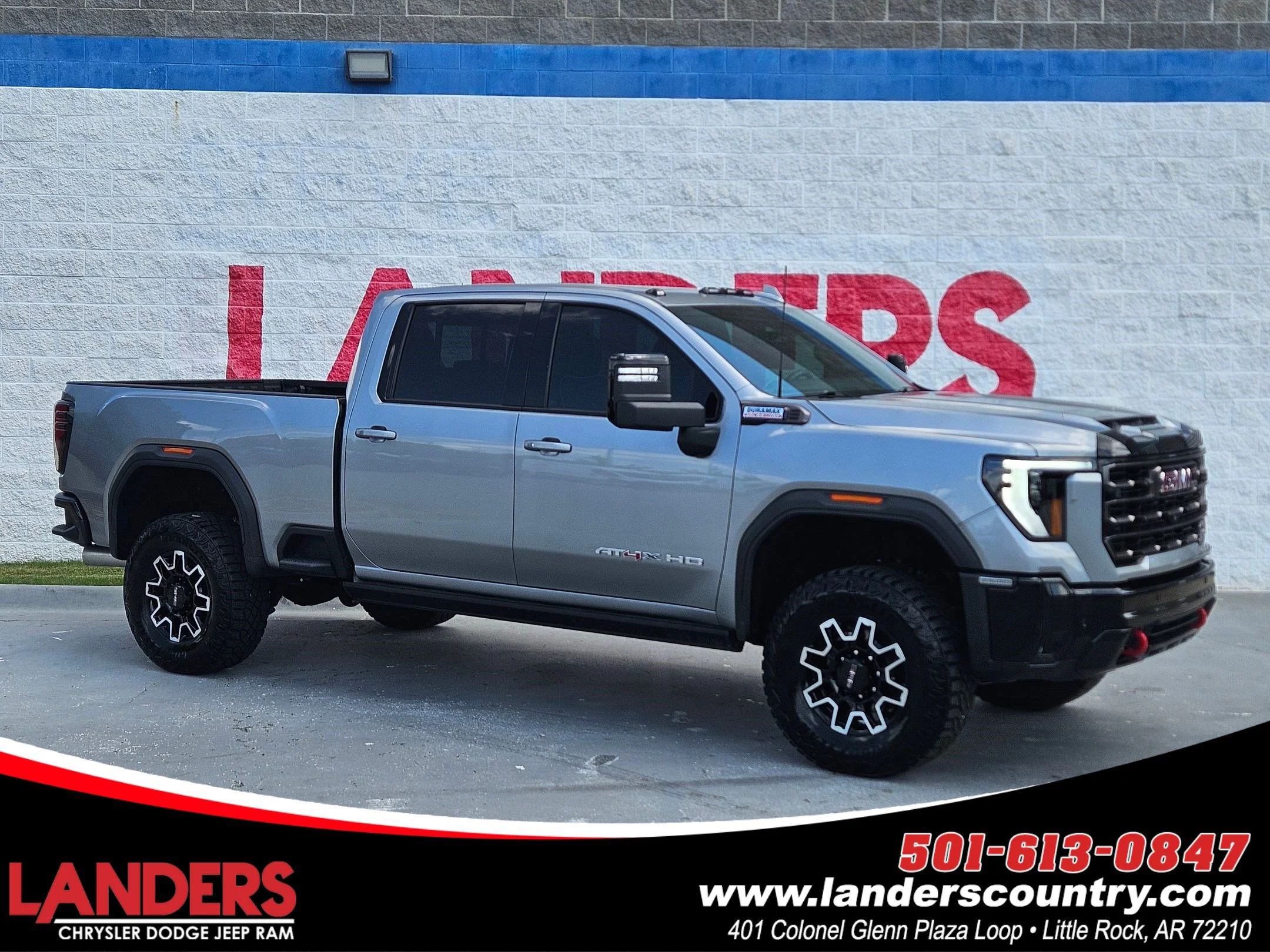 2025 GMC Sierra 4WD Crew Cab Standard Box AT4X's photo
