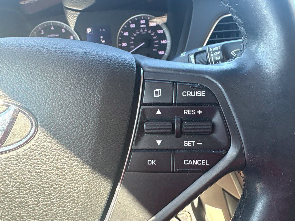Used 2015 Phantom Black Hyundai Limited image 15