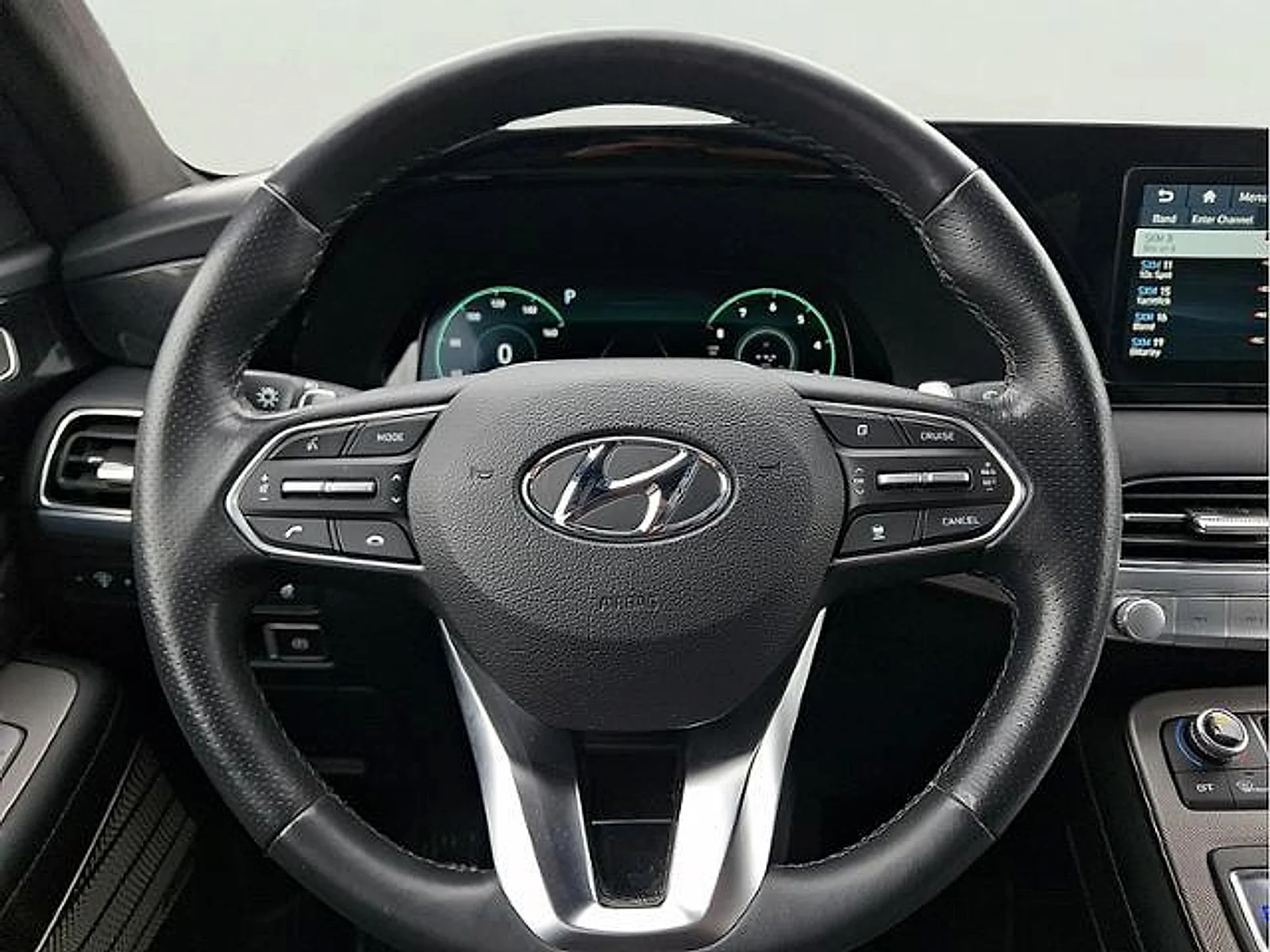 Used 2021 Hyper White Hyundai Calligraphy image 22