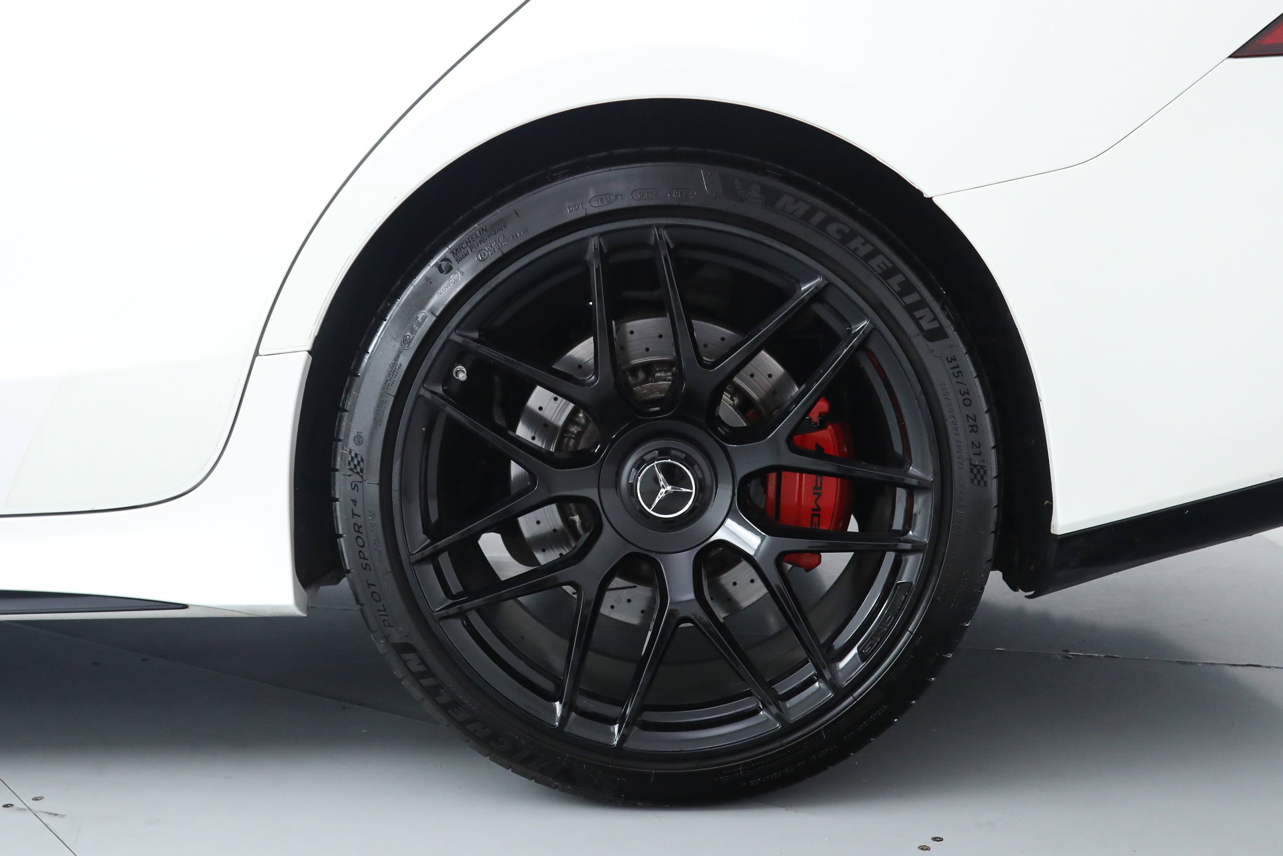 Used 2023 White Mercedes-Benz AMG® GT 63 image 39
