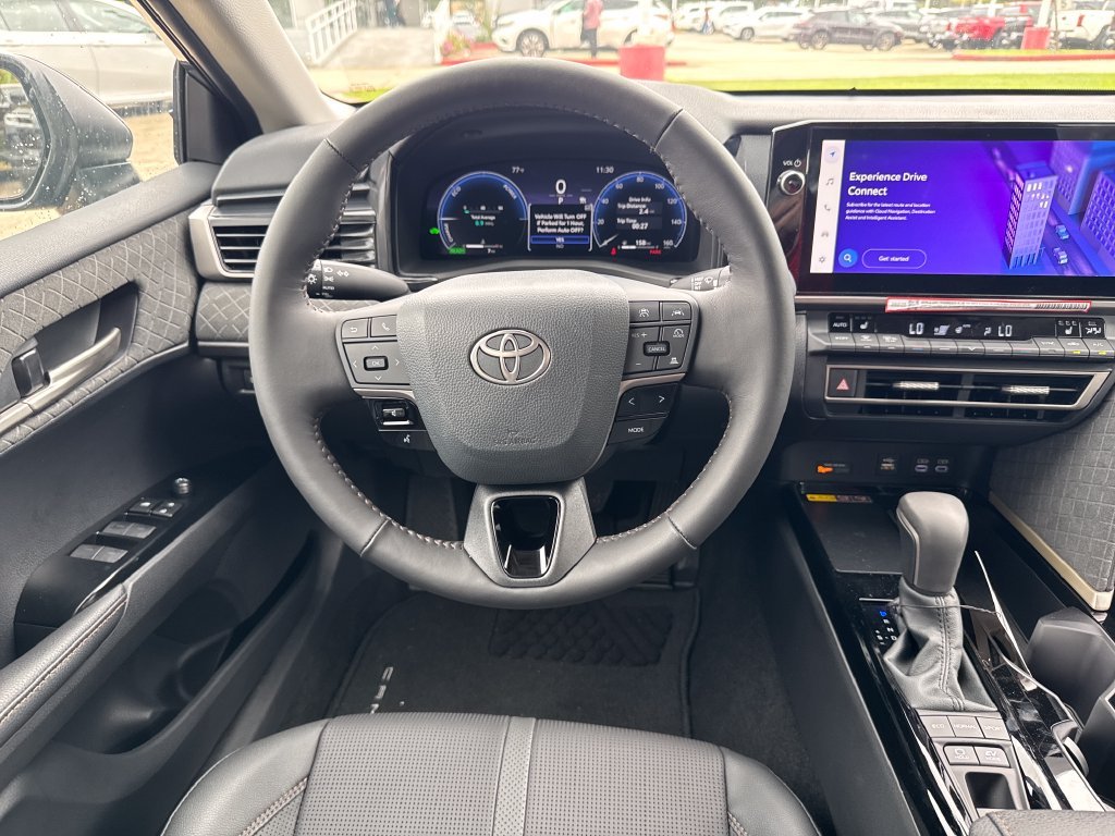 Used 2026  Toyota XLE image 18