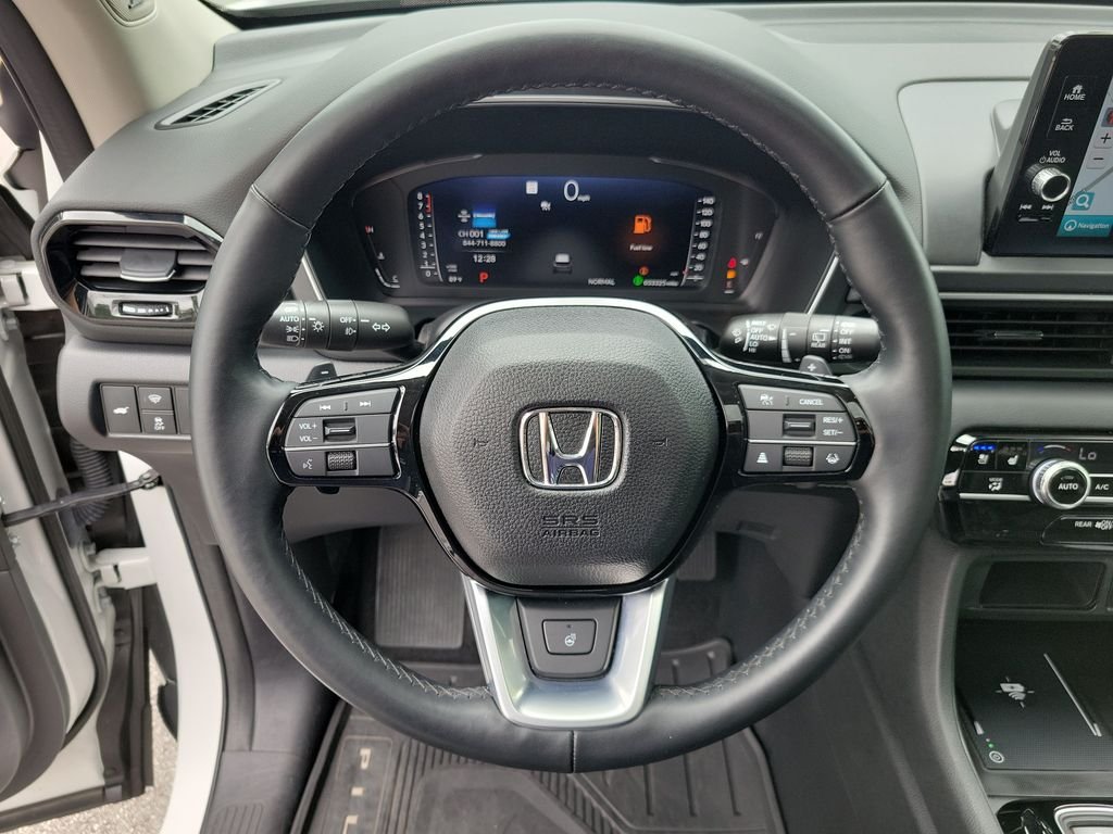 Certified Used 2023 Platinum White Pearl Honda AWD ELITE image 32