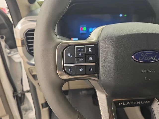 New 2026 Star White Metallic Tri-Coat Ford Platinum® image 41