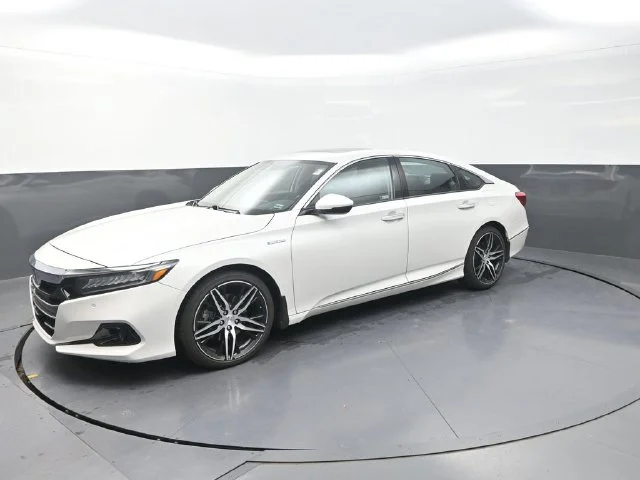 Used 2021 White Honda Touring image 3