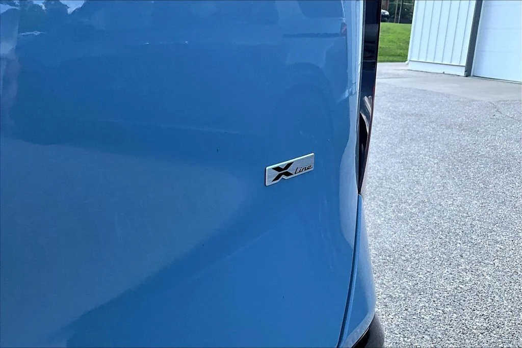 New 2027 Frost Blue Kia X-Line S image 9
