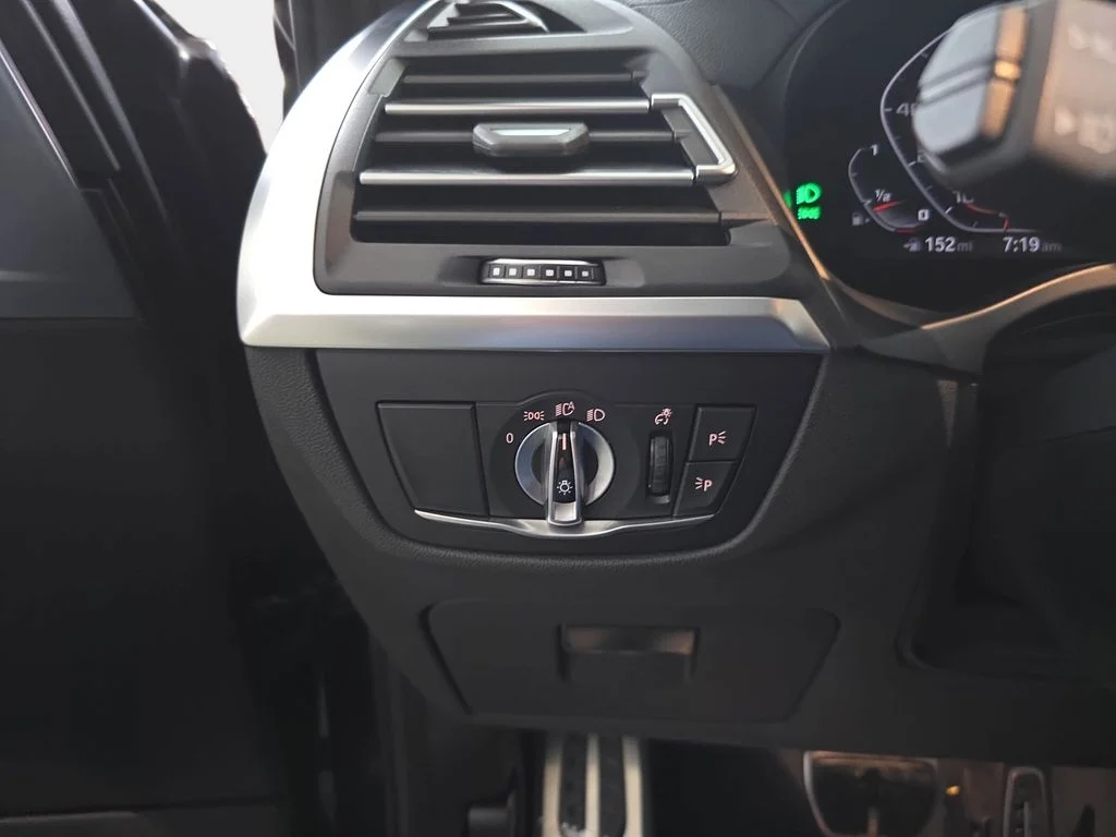 Used 2023 Dark Graphite BMW M40i image 24