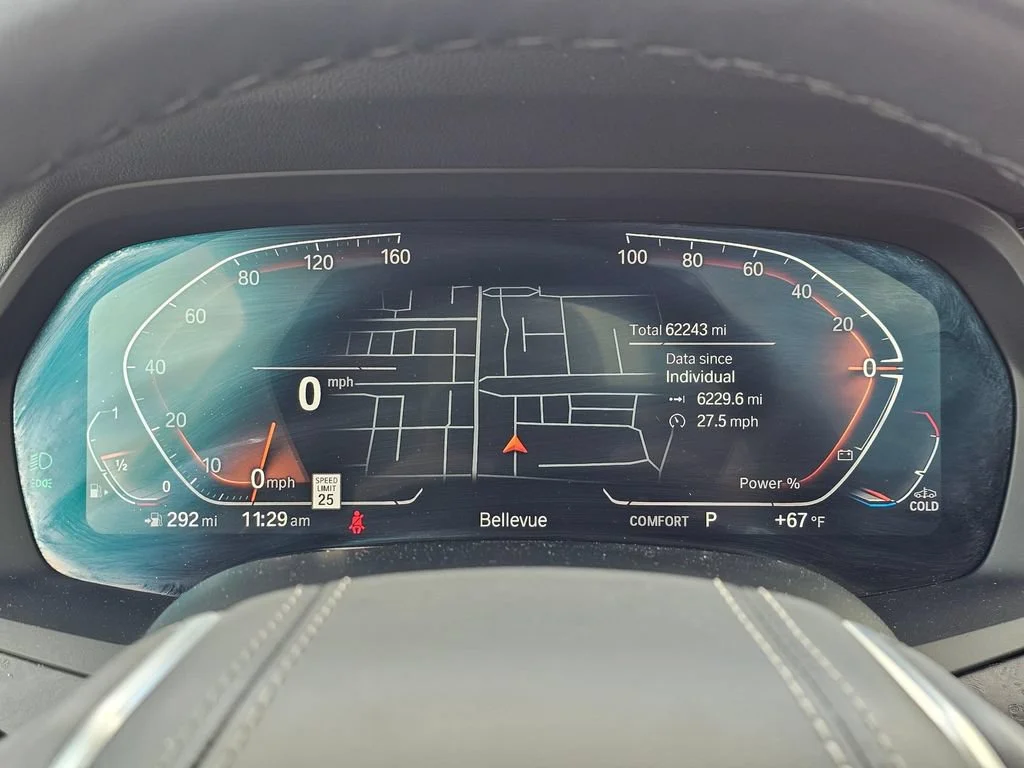 Used 2022  BMW xDrive40i image 31