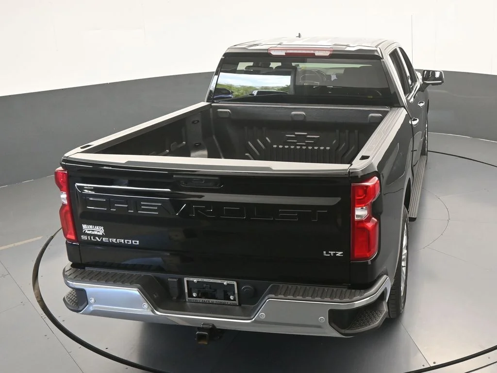 Used 2026 Black Chevrolet LTZ image 59