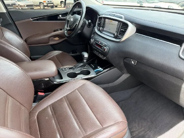 Used 2020 Blue Kia SX image 24