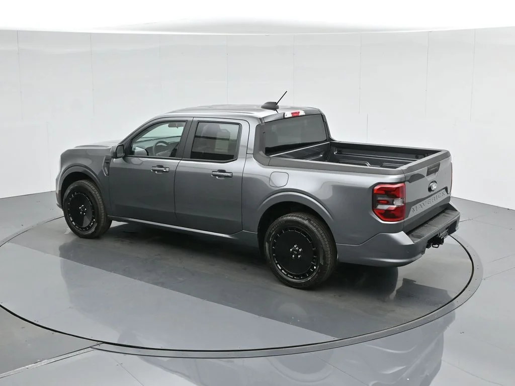 New 2025 Carbonized Gray Metallic Ford Lobo Standard image 41