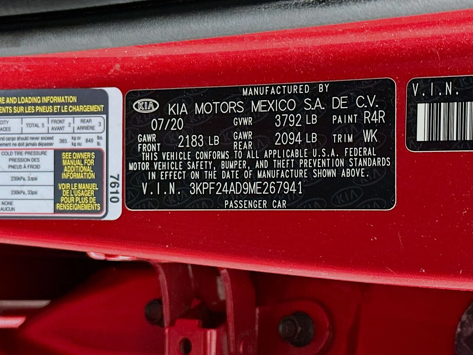 Used 2021 Currant Red Kia LXS image 29