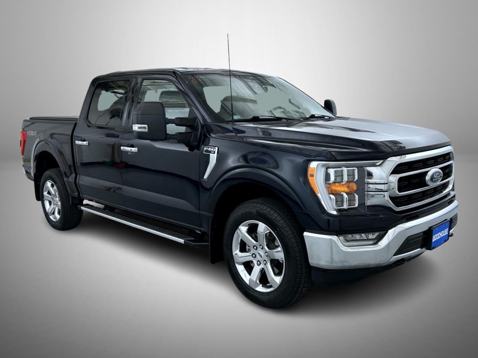 Used 2022 Blue Ford XLT image 3