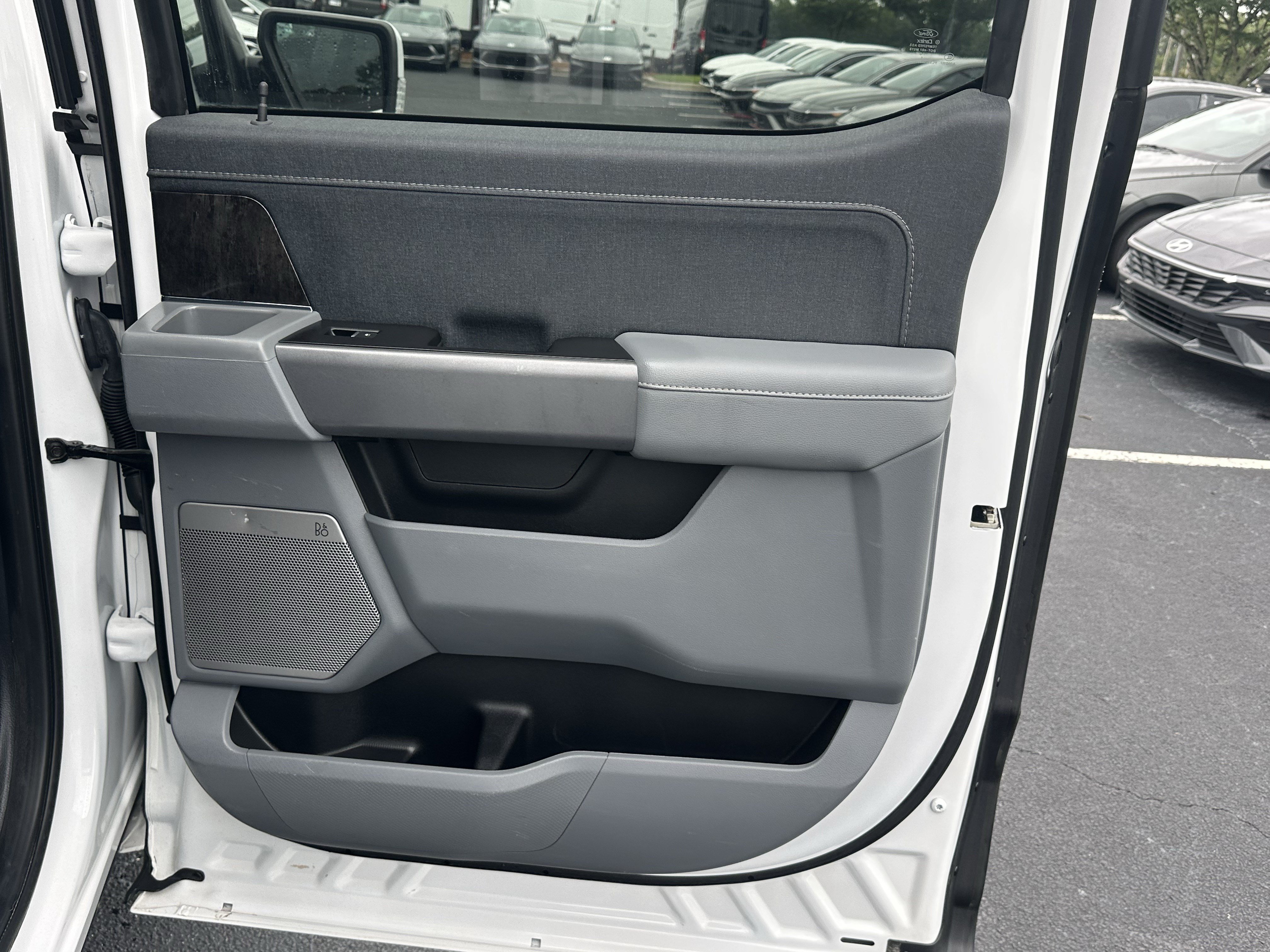 Used 2021 Oxford White Ford LARIAT image 16