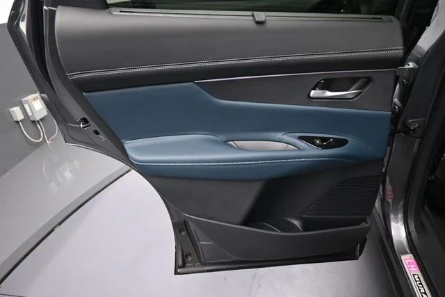 New 2026 Gun Metallic Nissan Platinum image 10