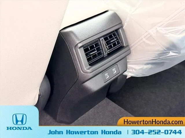 New 2026 White Honda SE image 11