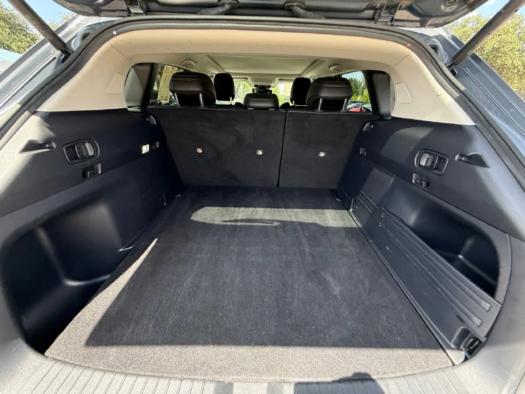 Used 2025 Gray Mazda Premium image 19