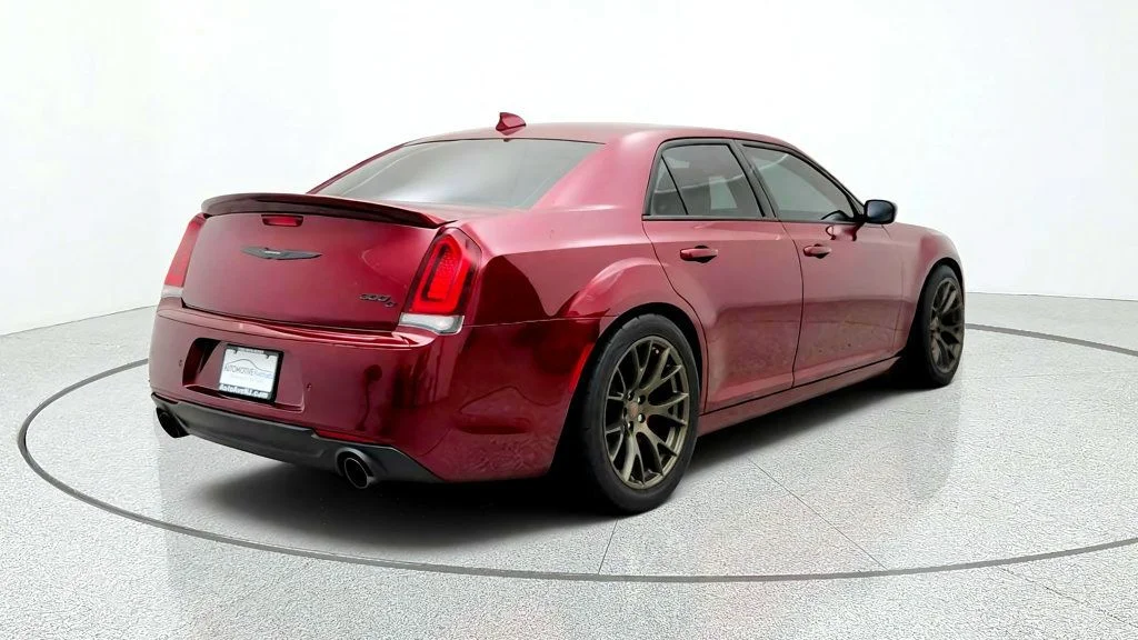 Used 2023 Velvet Red Pearlcoat Chrysler 300C RWD image 5