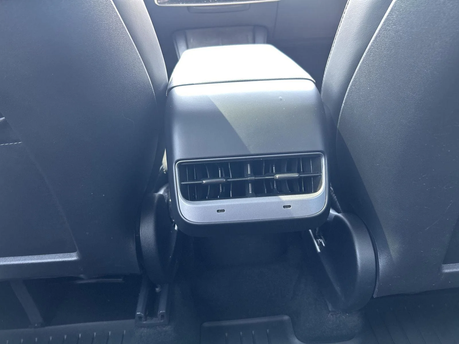 Used 2023 WHITE Tesla Long Range image 15