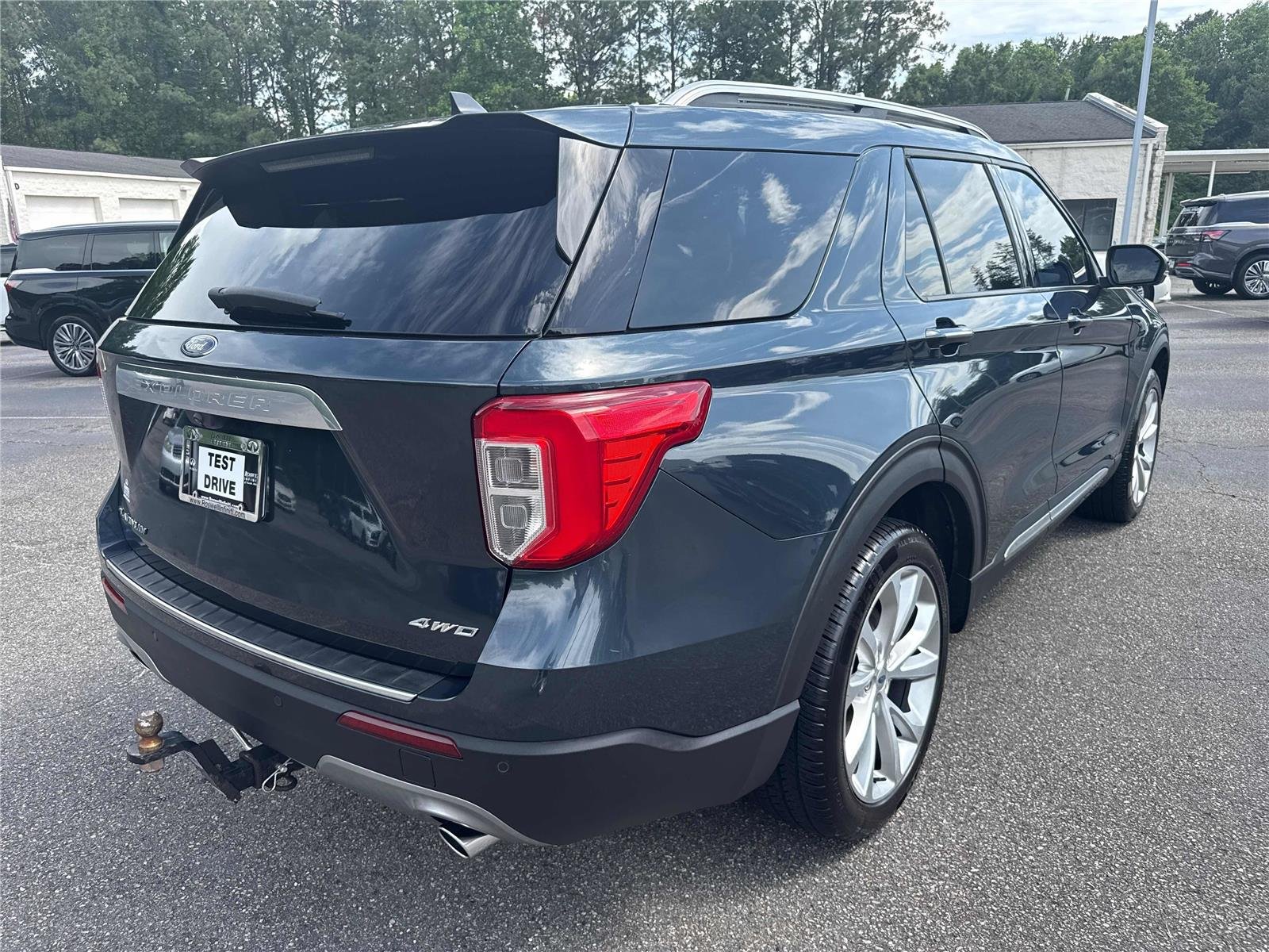 2022 Ford Explorer Platinum - Photo 6