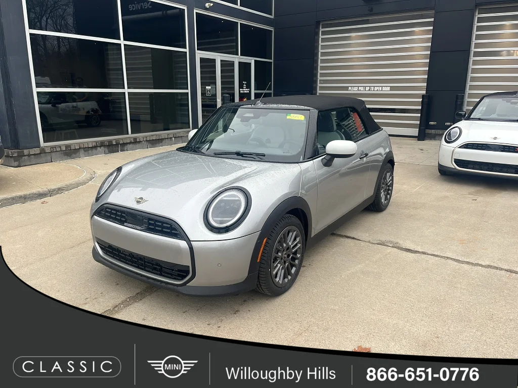 2026 MINI Convertible Cooper Signature's photo