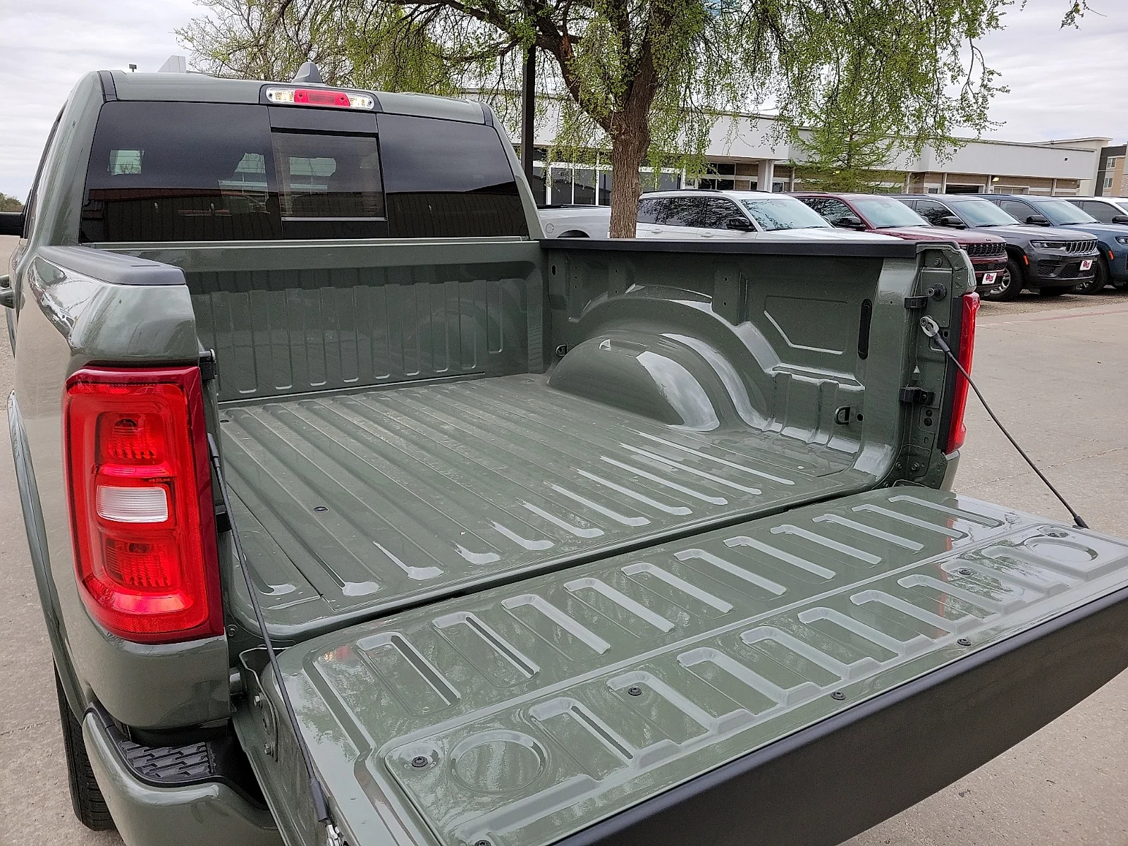 New 2026 PJ7 Canyon Lake Ram LONE STAR CREW CAB 4X4 5