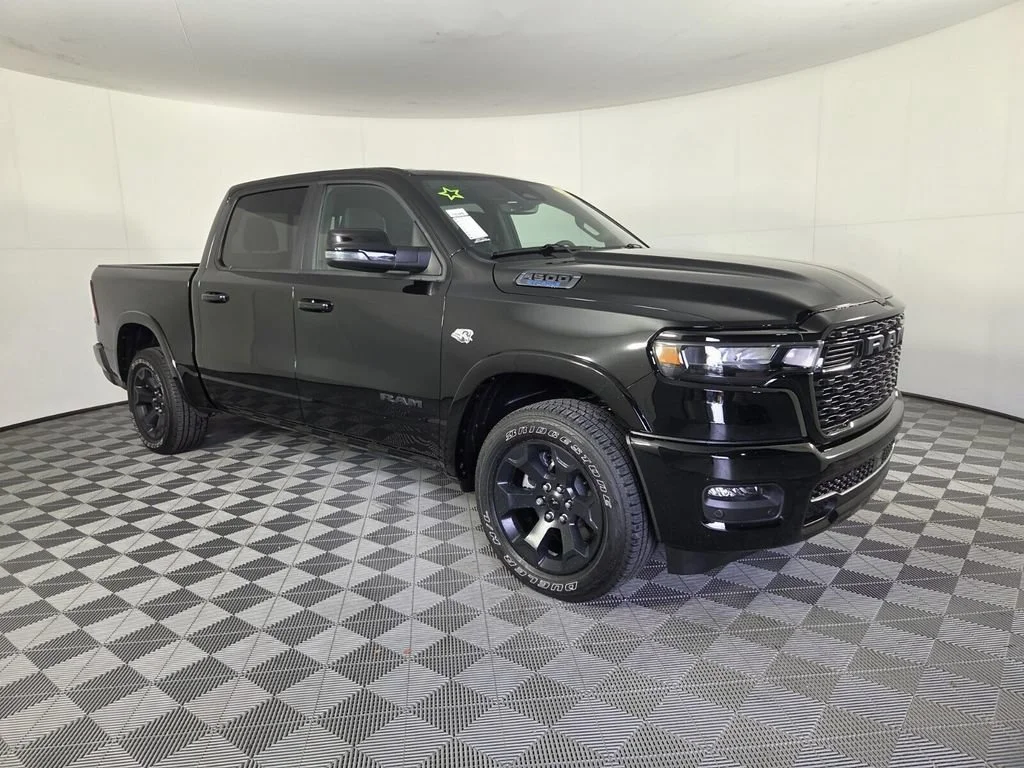 New 2026 Diamond Black Crystal Pearl-Coat Exterior Paint RAM Big Horn image 2