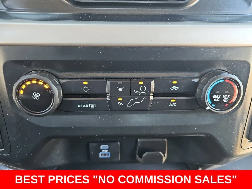 Used 2022 White Ford XLT image 20