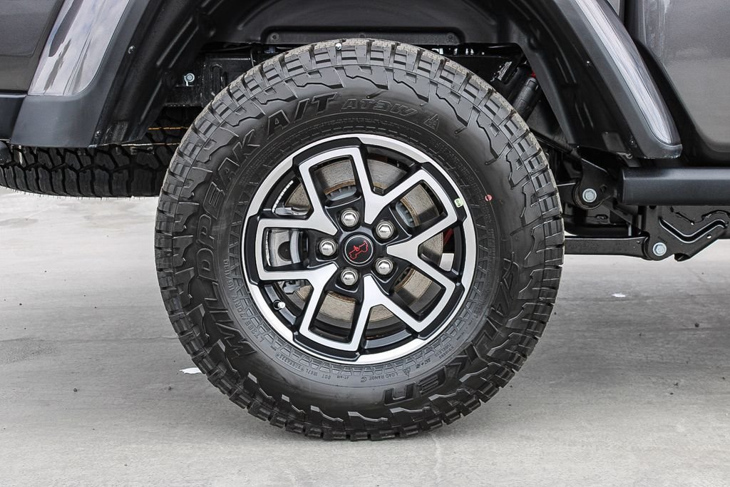 New 2026 Crystal Metallic Jeep Shadow Ops image 12