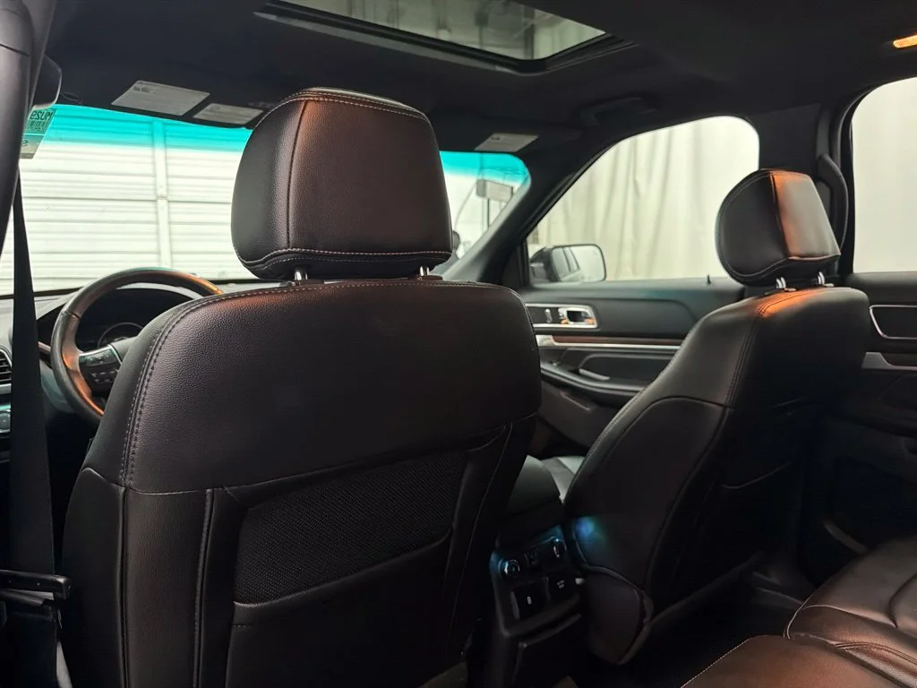 Used 2017 Black Ford Limited image 21