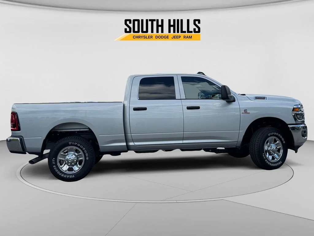 New 2026 Silver Ram Tradesman image 6
