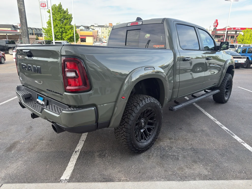New 2026 Canyon Lake Exterior Paint RAM Laramie image 5