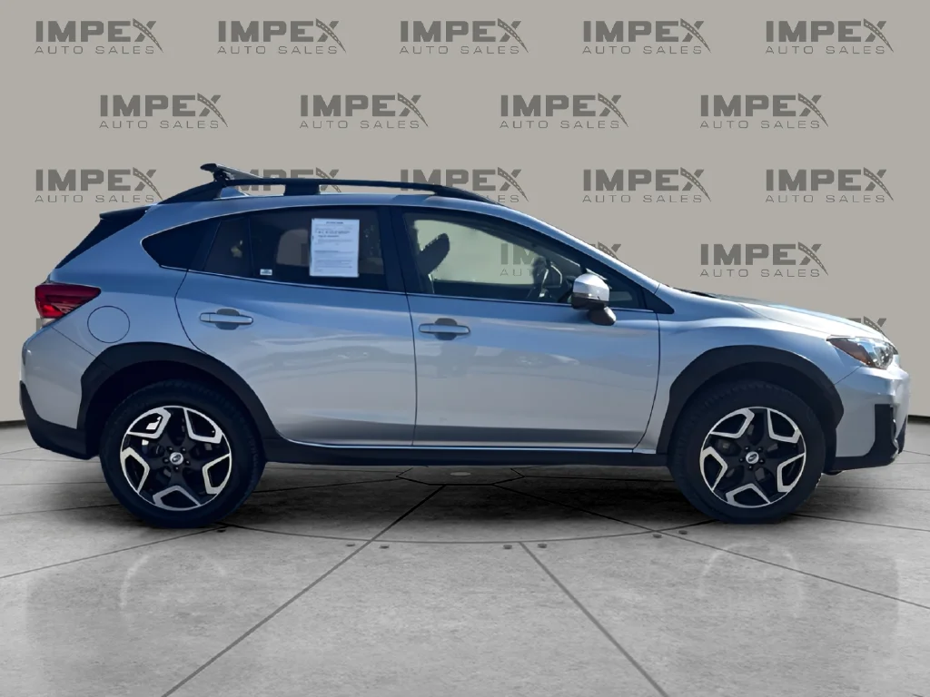 Used 2018 Silver Subaru 2.0i Limited image 6