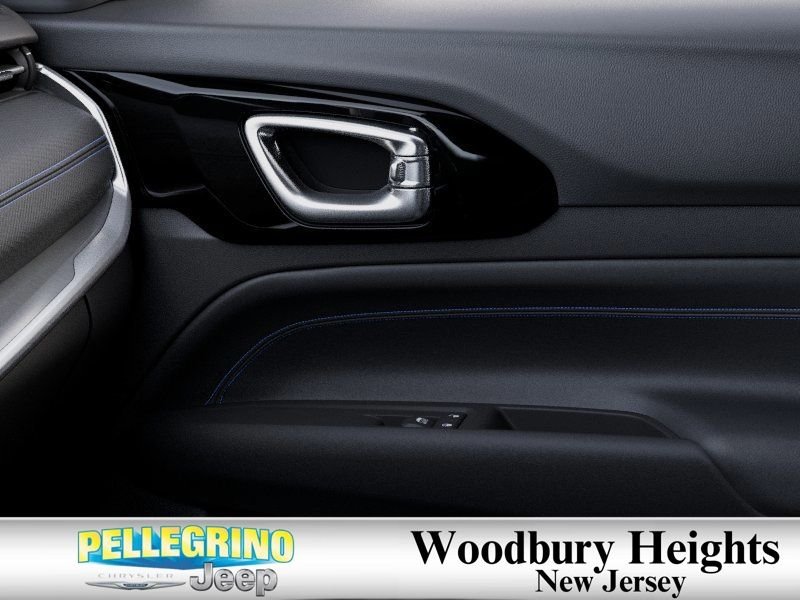 2025 Jeep Compass Limited - Photo 25
