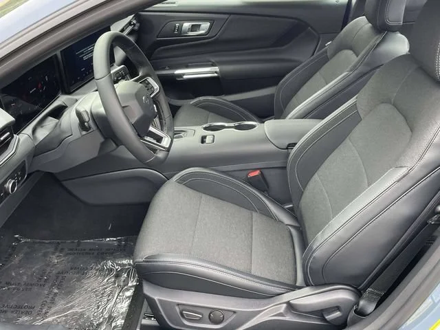 2026 Ford Mustang EcoBoost Fastback - Photo 27