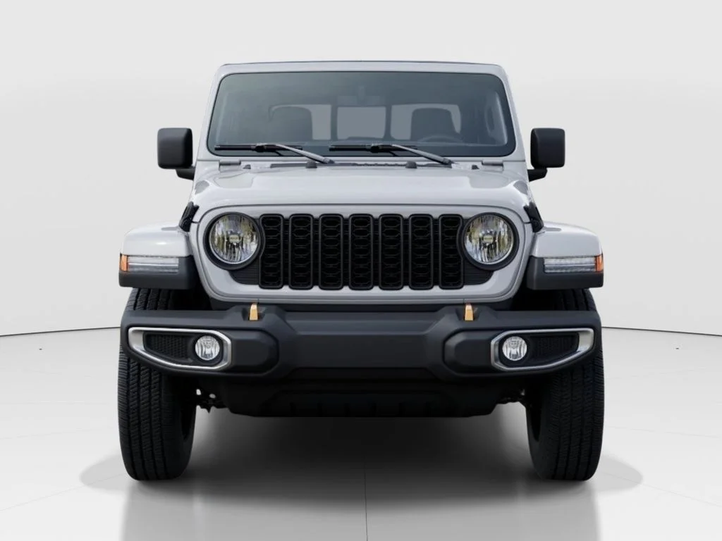 New 2026 Bright White Clear-Coat Exterior Paint Jeep 85th Anniversary Edition image 7