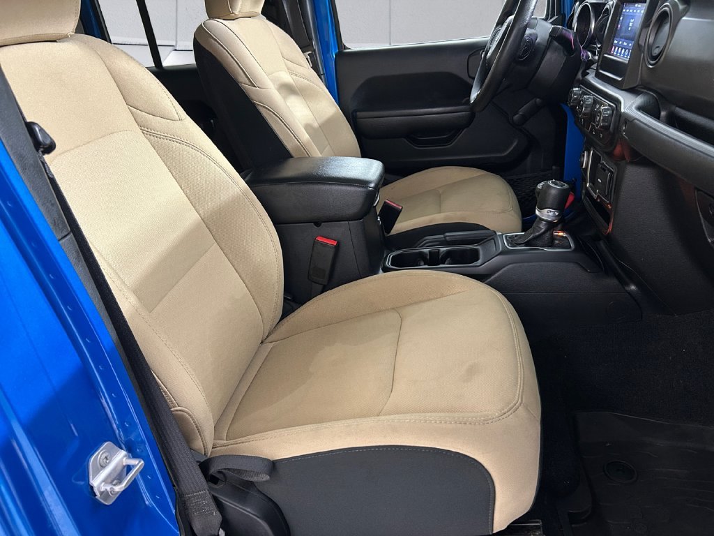 Used 2023 Blue Jeep Willys image 13