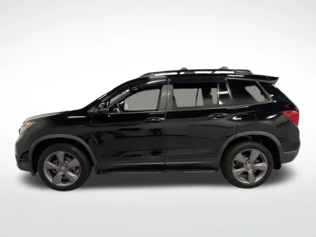 Used 2020 Black Honda Touring image 5