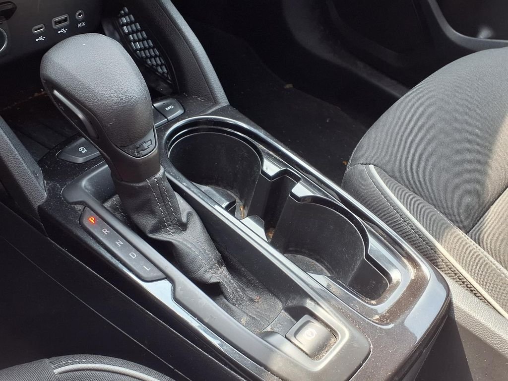 Used 2023 White Chevrolet LT image 26