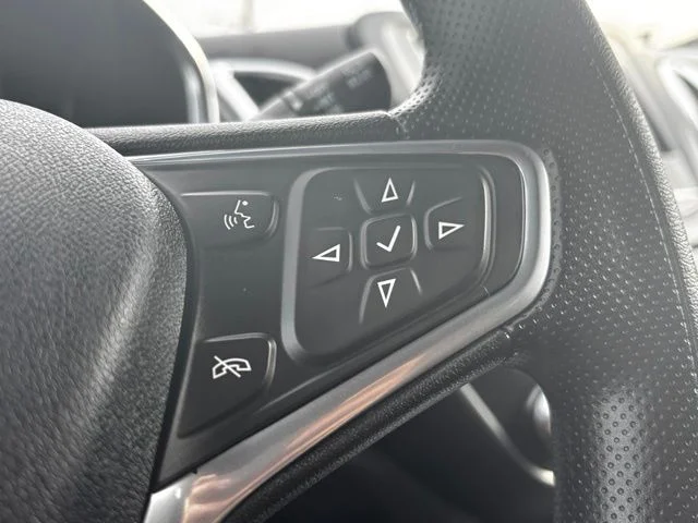Used 2022 Gray Chevrolet LT image 16