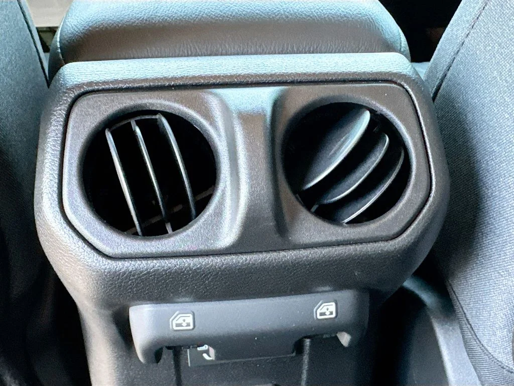 Used 2025 Gray Jeep Rubicon image 29